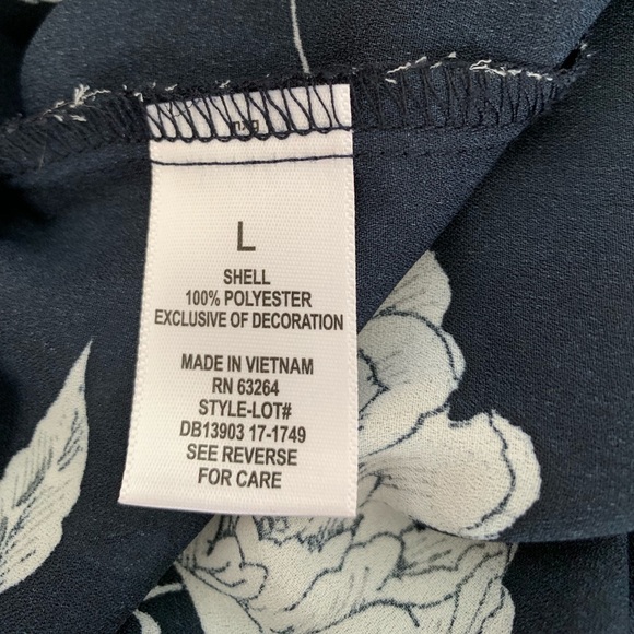 Navy & White Floral Long Sleeve Blouse with Detail - Picture 3 of 8